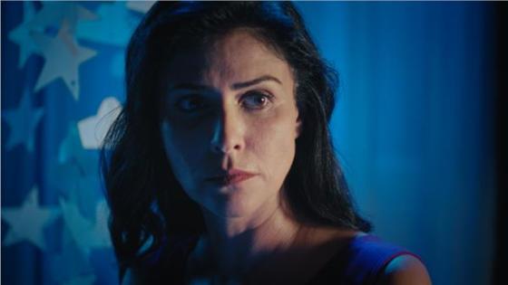 الفنانة بسمة تشارك ضمن فريق عمل فيلم برة الصندوق