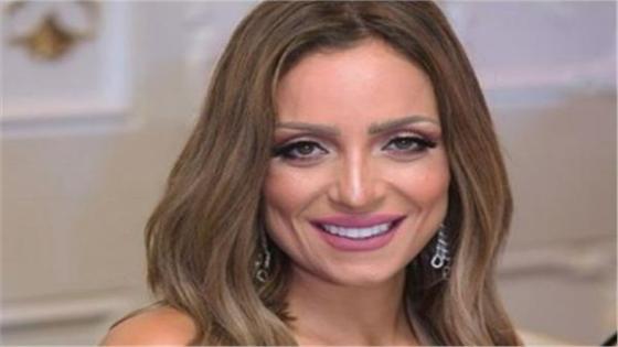 الفنانة ريم البارودي تنتظر عرض فيلم فيروس