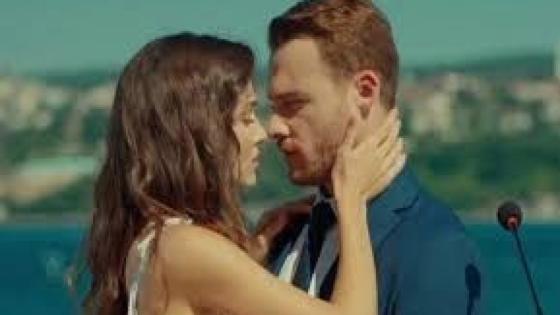مسلسل انا لم اطرق بابي الحلقة 17