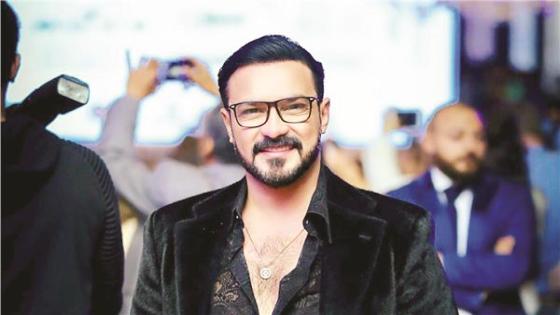 الفنان محمد رجب يكثف ساعات العمل لتصوير مسلسل ضربة معلم