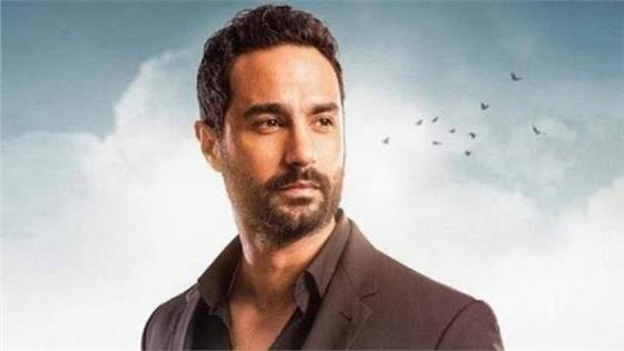 فيلم جديد يضم كريم فهمي وأحمد داوود بعد فيروس كورونا