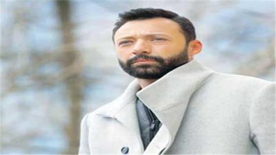 الفنان أحمد فهمي يبدأ تصوير مسلسل قارئة الفنجان