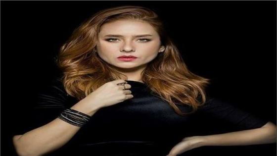 الفنانة نيللي كريم ضيفة في تصوير فيلم 30 مارس بطولة دينا الشربيني