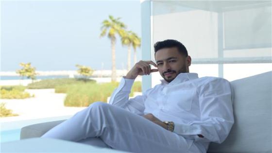 الفنان حمادة هلال في كواليس فيديو كليب أغنية آية من الجمال