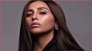 الفانة دينا الشربيني زي القمر في أحدث صورة لها