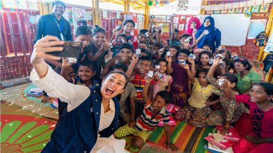 الفنانة هند صبري تعلن سعادتها بالحصول على جائزة نوبل للسلام
